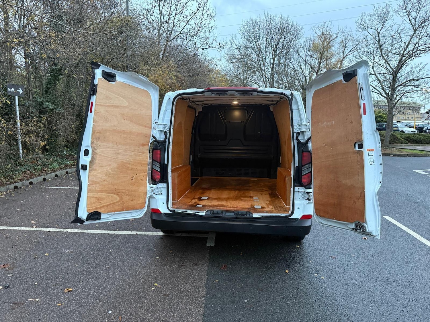 Used Ford Transit Custom 2024 for sale - 77097480: Photo 27