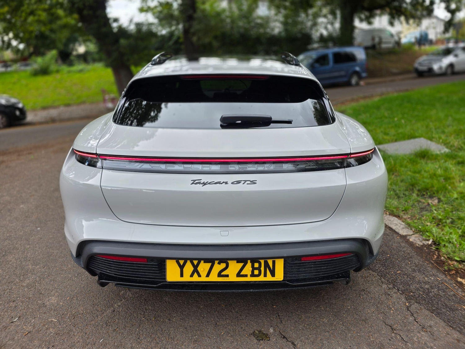 Used Porsche Taycan 2022 for sale - 76425162: Photo 19