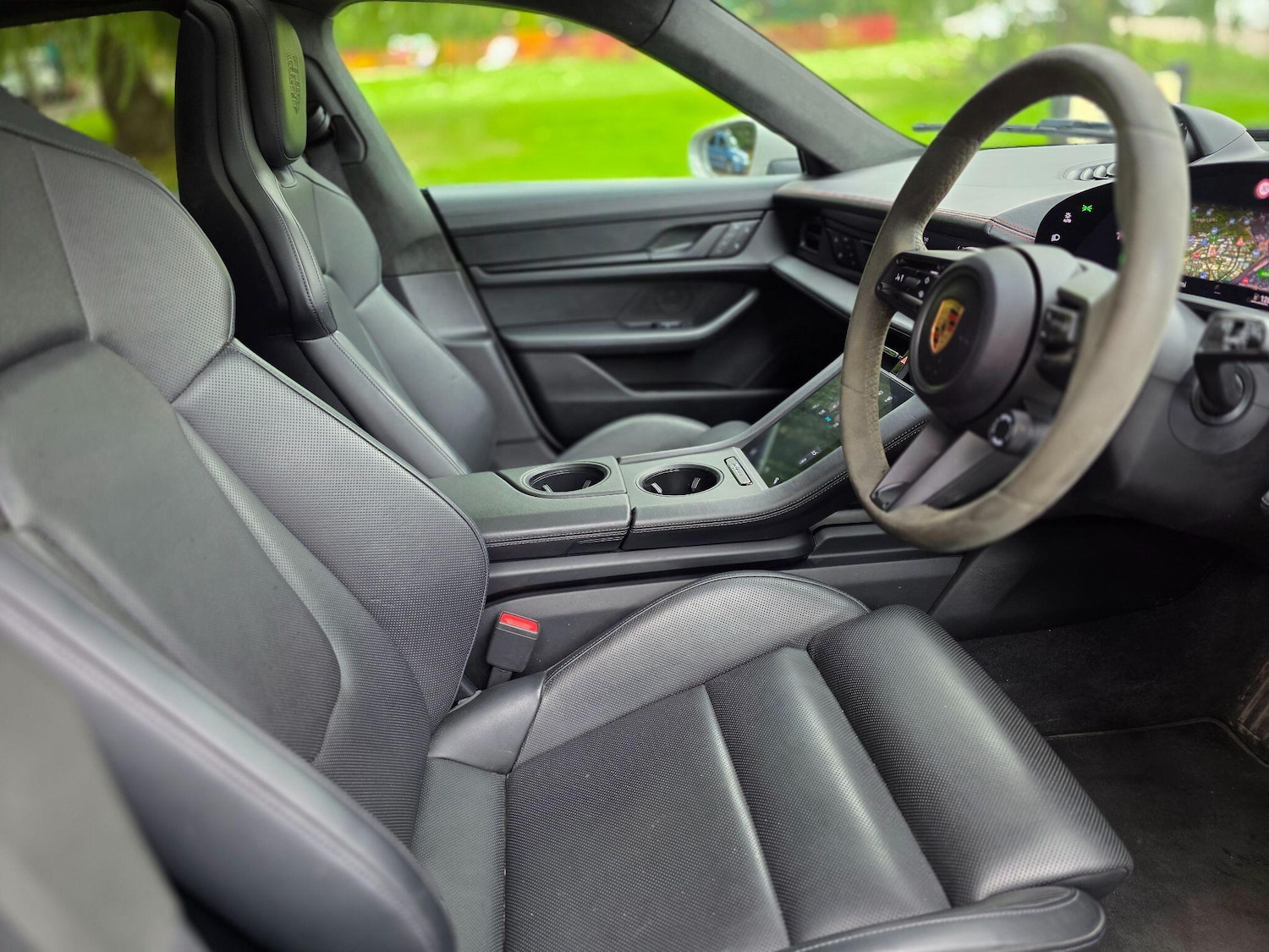 Used Porsche Taycan 2022 for sale - 76425162: Photo 6