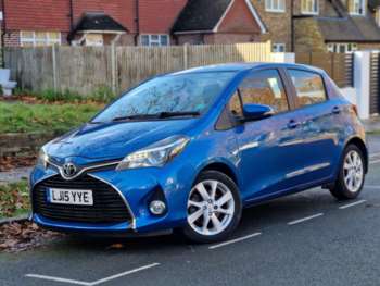 Used Toyota Yaris 2015 for sale - 74777690: Photo