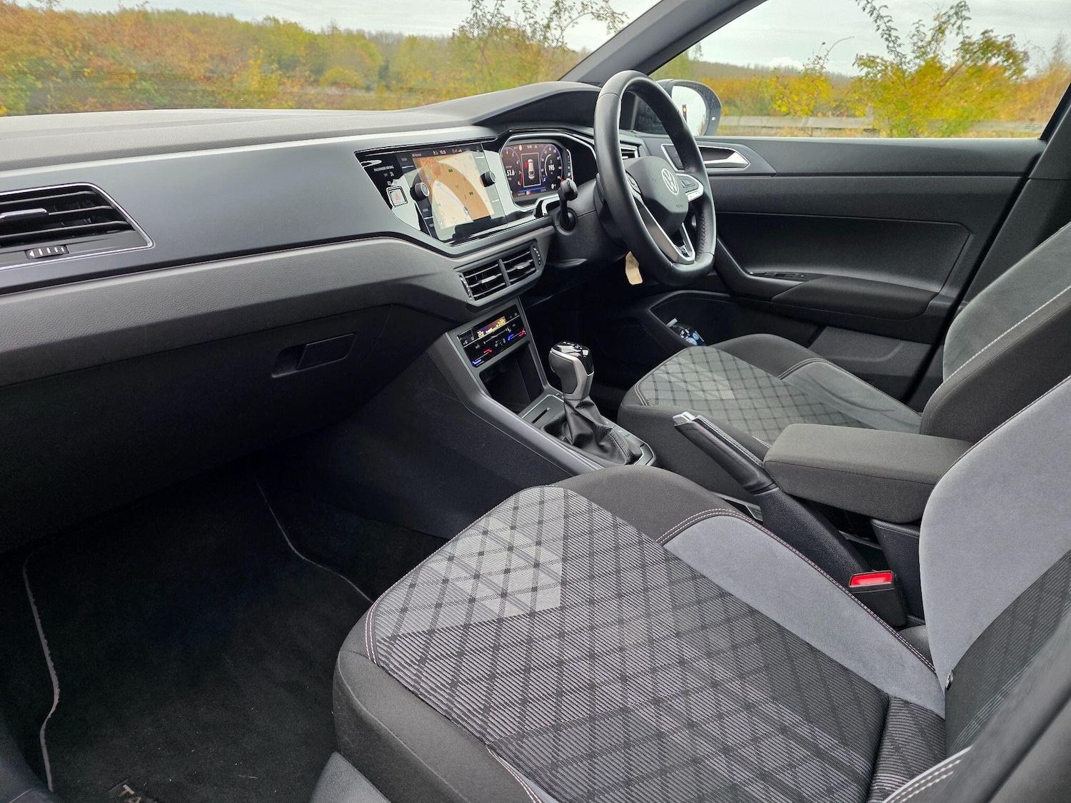 Used Volkswagen Taigo 2022 for sale - 76424376: Photo 5