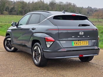 Used Hyundai KONA 2025 for sale - 76976214: Photo