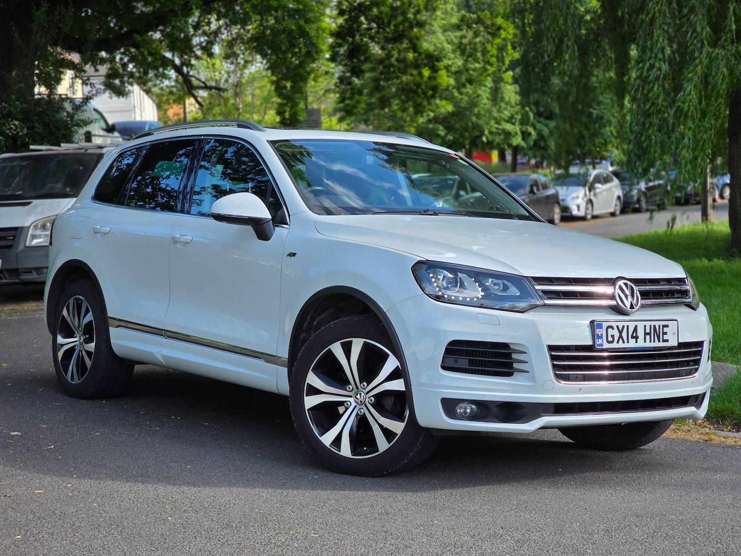 Used Volkswagen Touareg 2014 for sale - 76457585: Photo 1