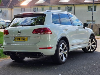 Used Volkswagen Touareg 2014 for sale - 76457585: Photo