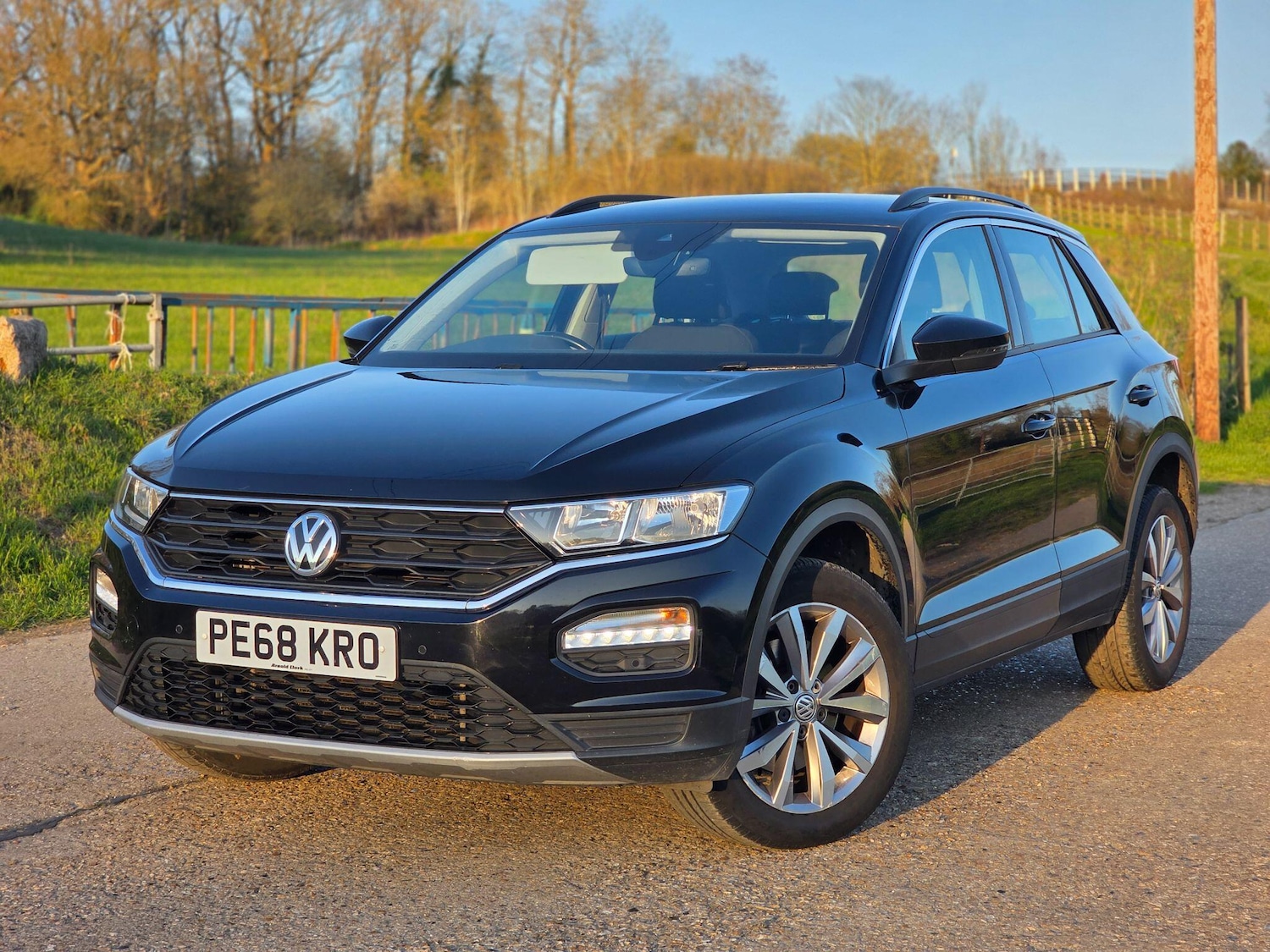 Used Volkswagen T-Roc 2018 for sale - 77939815: Photo 12