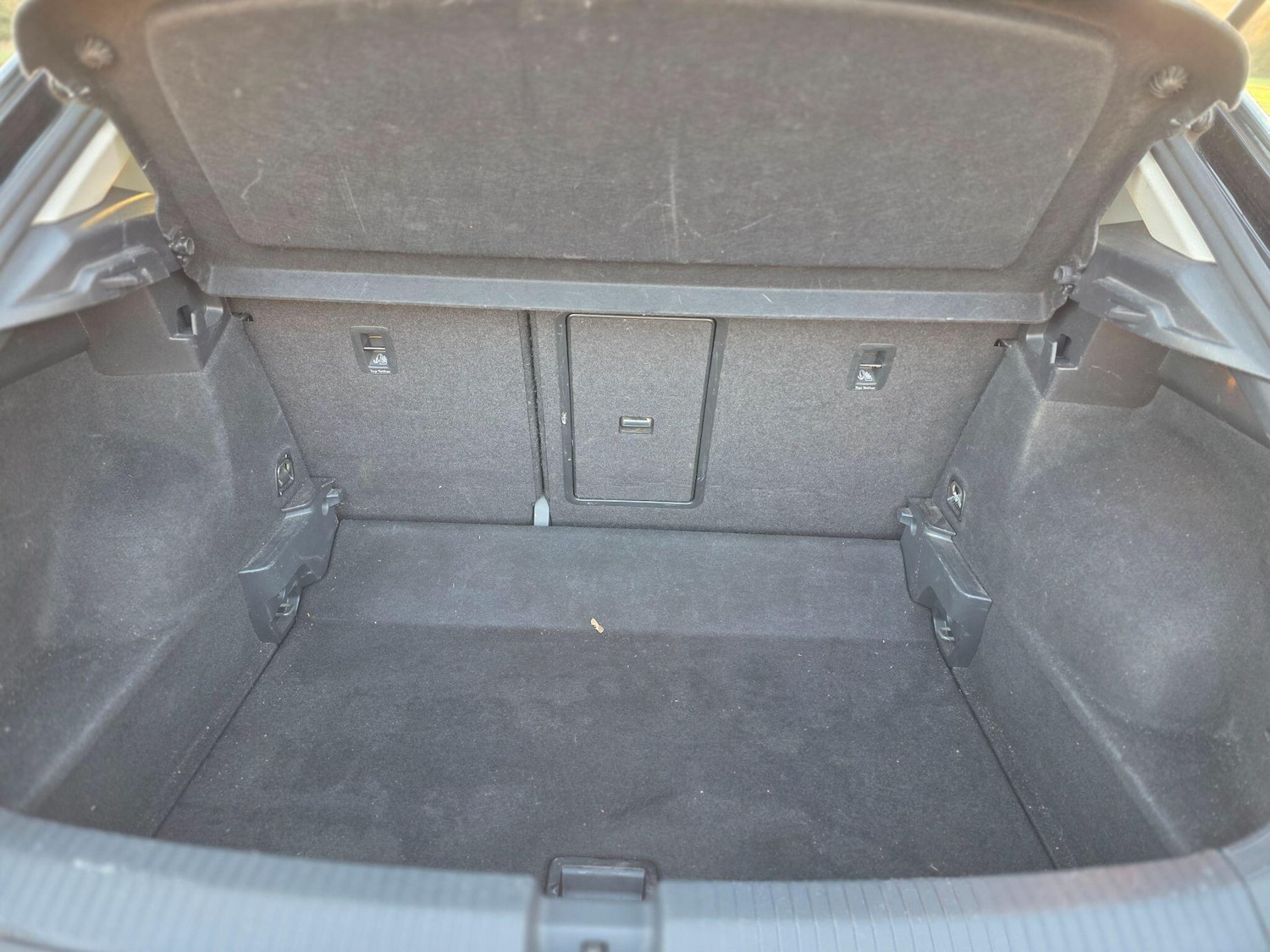 Used Volkswagen T-Roc 2018 for sale - 77939815: Photo 21