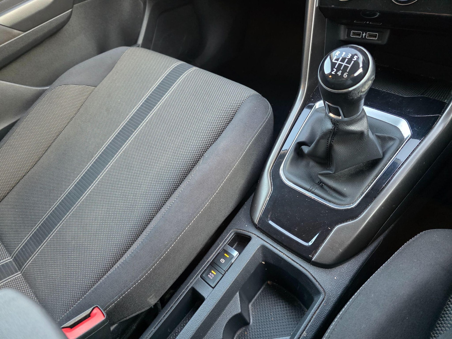 Used Volkswagen T-Roc 2018 for sale - 77939815: Photo 26