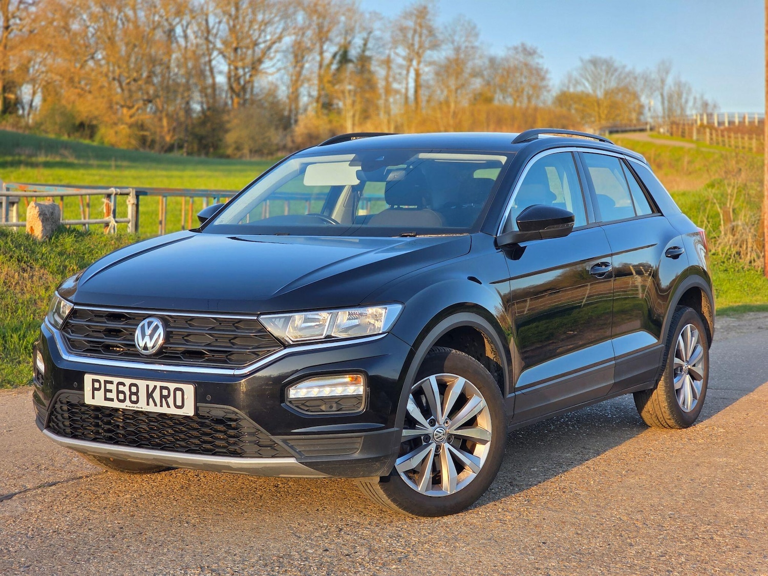 Used Volkswagen T-Roc 2018 for sale - 77939815: Photo 28