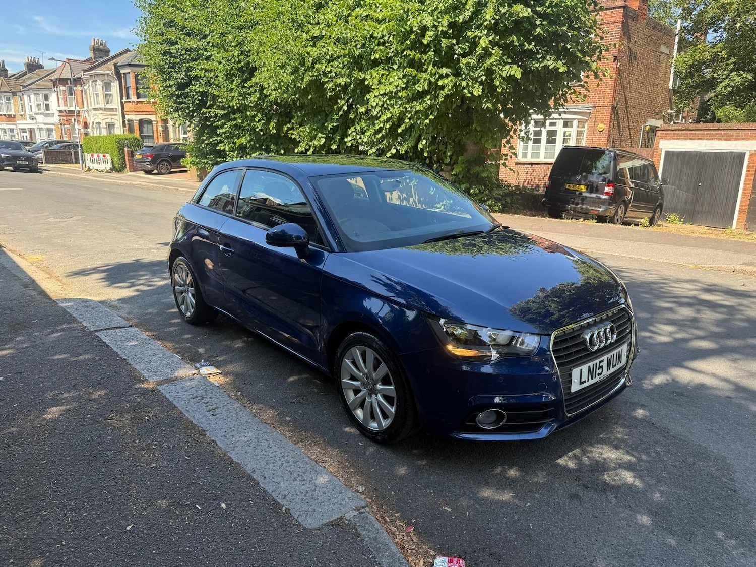 Used Audi A1 2015 for sale - 76424339: Photo 2