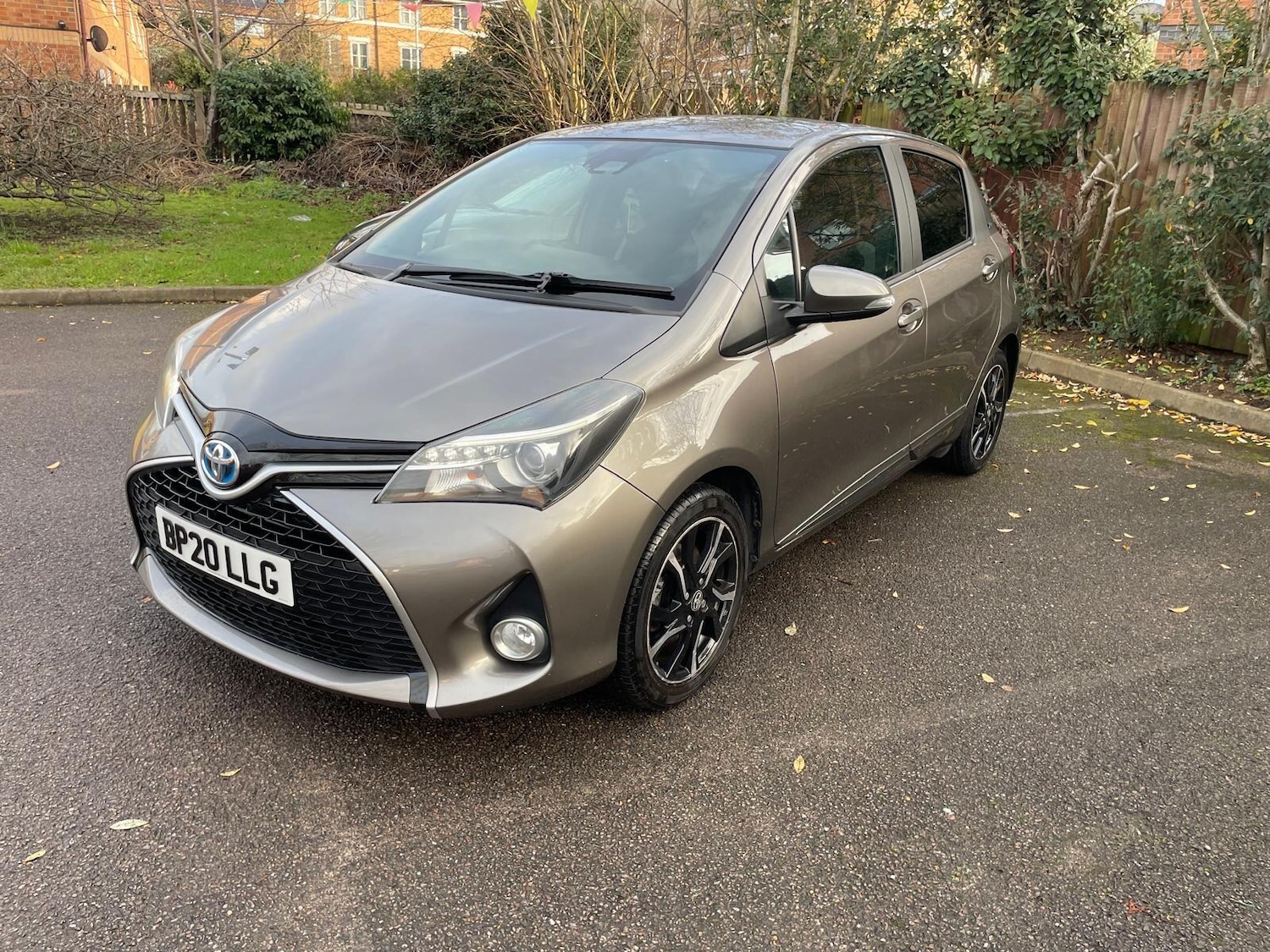 Used Toyota Yaris 2020 for sale - 77305033: Photo 1
