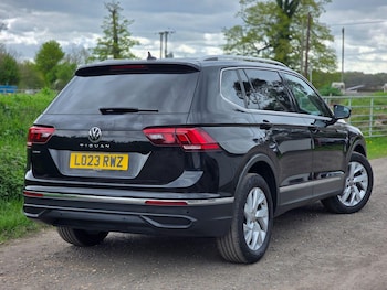 Used Volkswagen Tiguan Allspace 2023 for sale - 78291435: Photo
