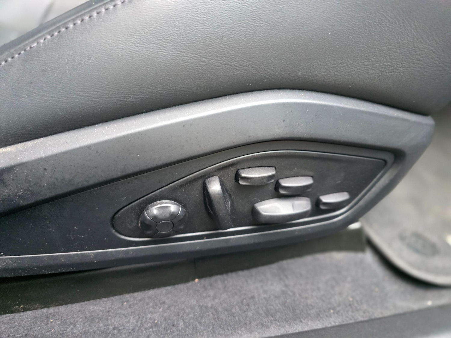 Used Porsche Taycan 2022 for sale - 76993582: Photo 11