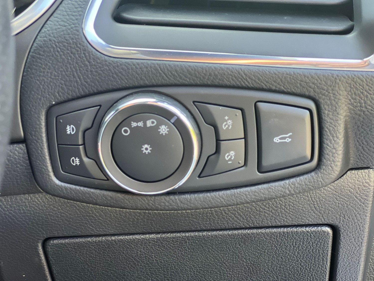 Used Ford S-Max 2020 for sale - 76424720: Photo 25