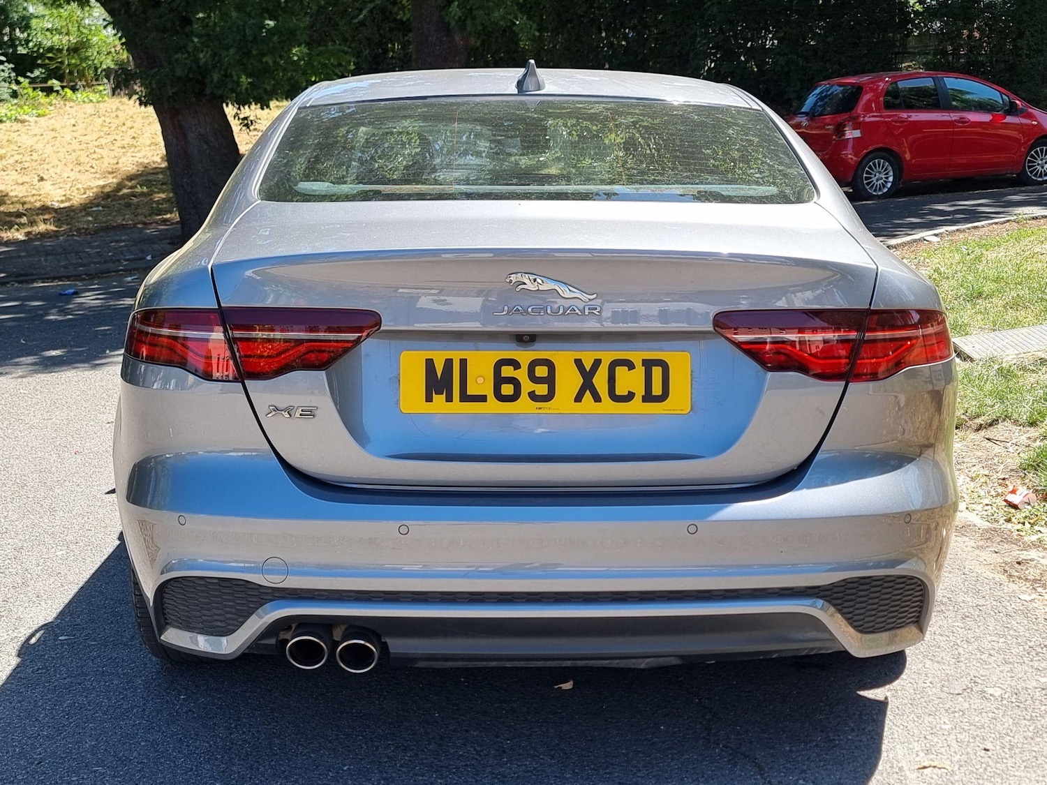 Used Jaguar XE 2019 for sale - 76423395: Photo 10