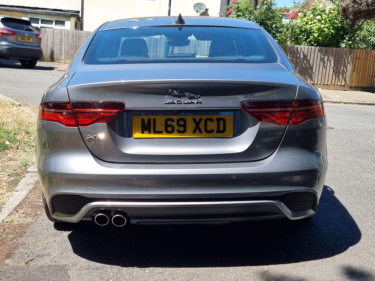 Used Jaguar XE 2019 for sale - 76423395: Photo 9
