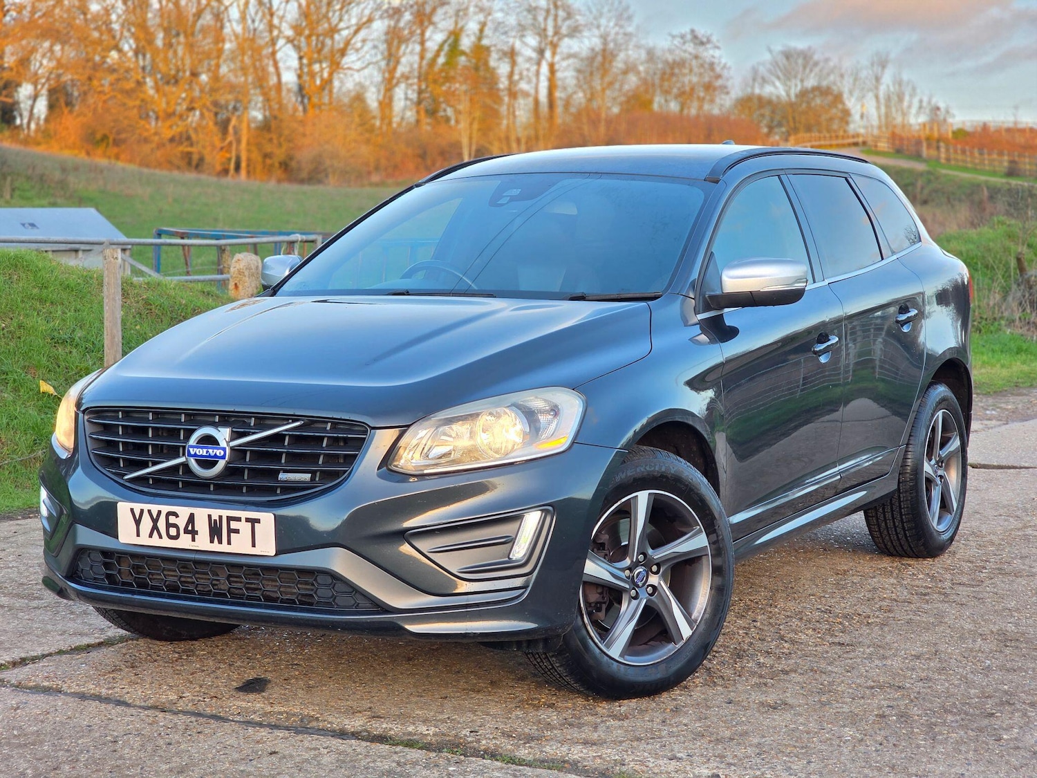 Used Volvo XC60 2014 for sale - 77015890: Photo 12