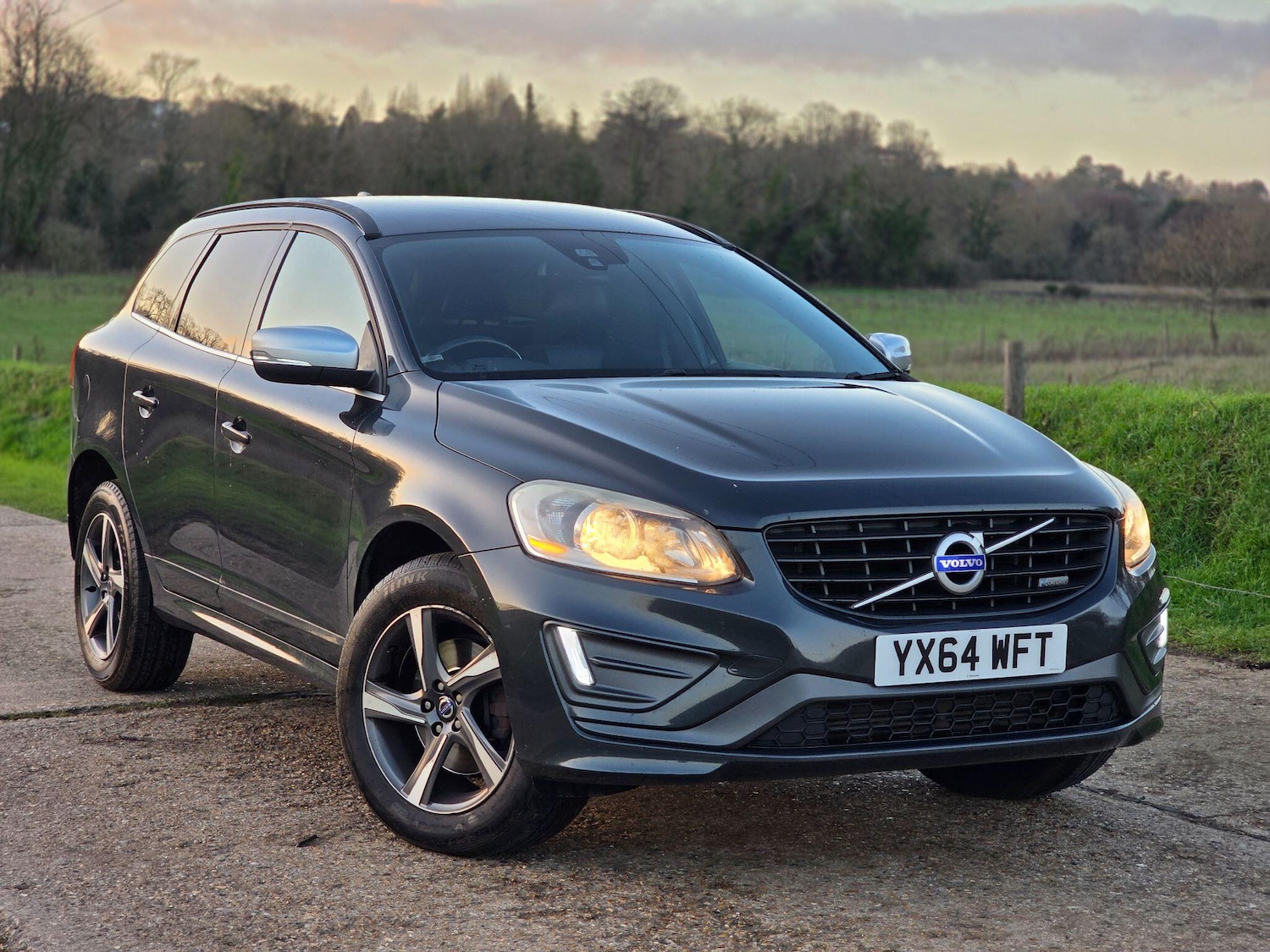 Used Volvo XC60 2014 for sale - 77015890: Photo 27