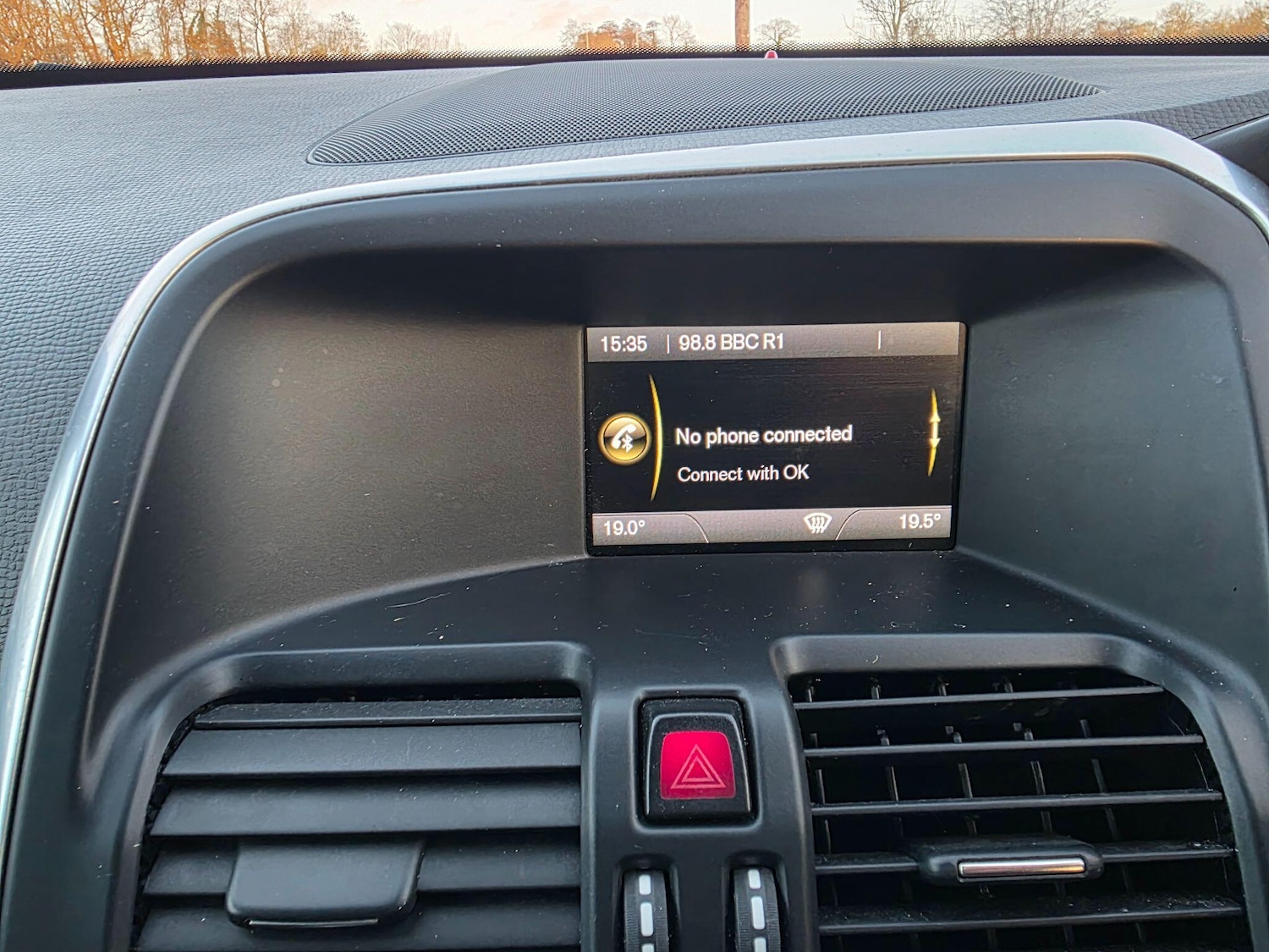 Used Volvo XC60 2014 for sale - 77015890: Photo 29