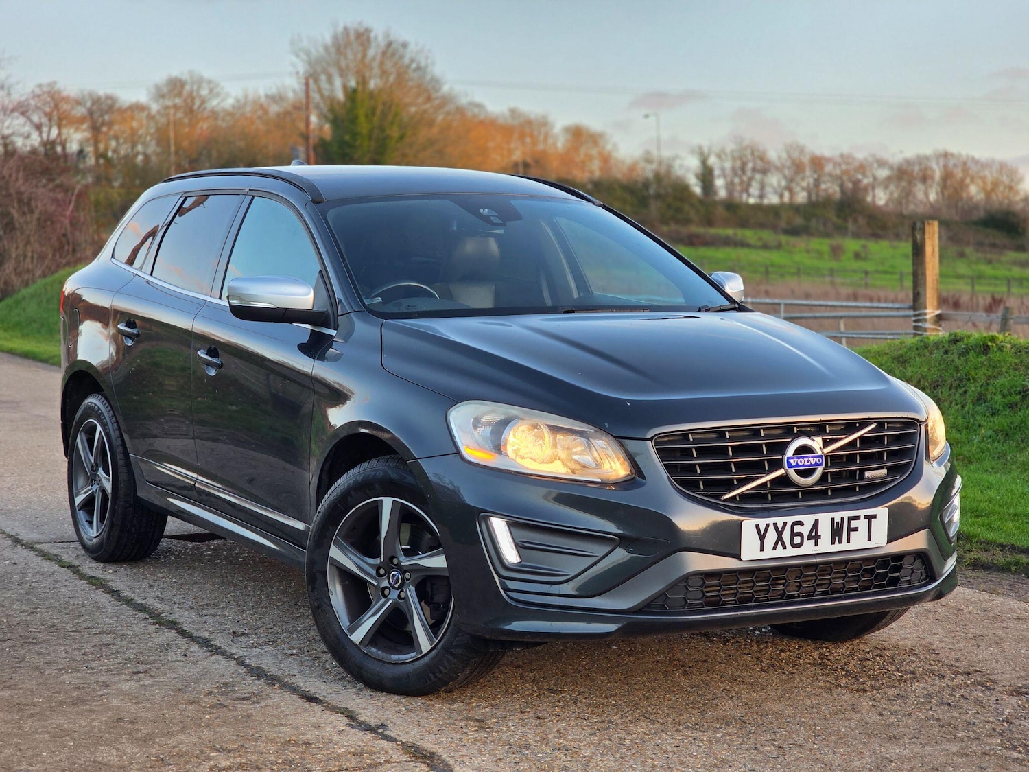 Used Volvo XC60 2014 for sale - 77015890: Photo 31