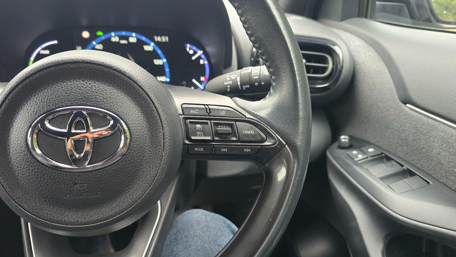 Used Toyota Yaris Cross 2021 for sale - 77330775: Photo 23