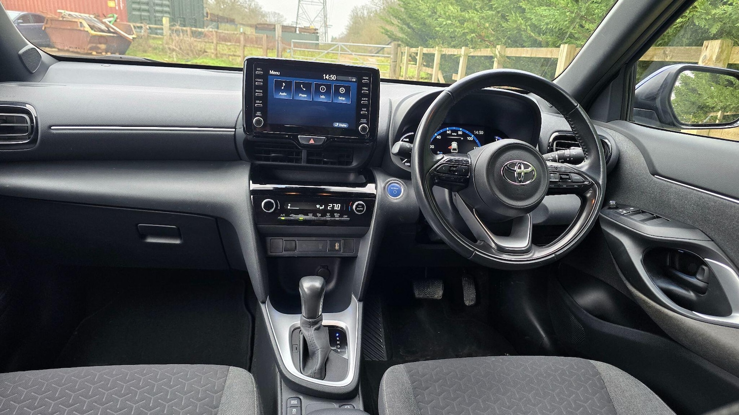 Used Toyota Yaris Cross 2021 for sale - 77330775: Photo 4