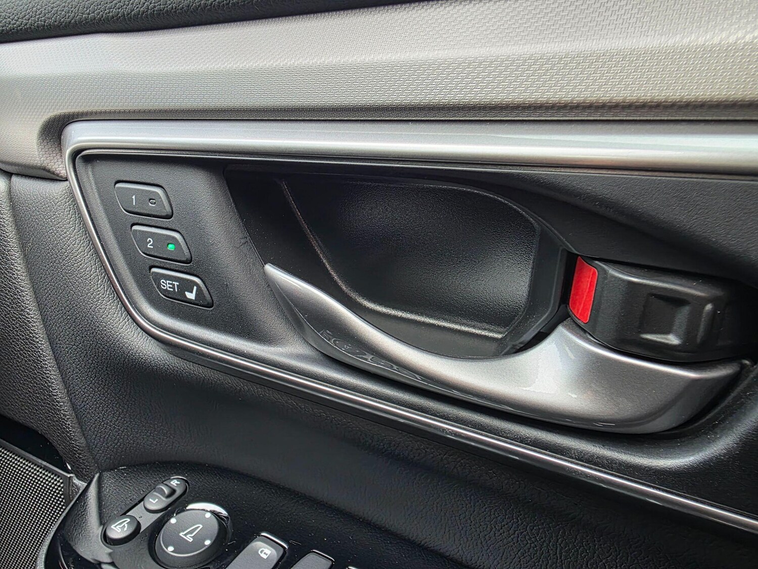 Used Honda CR-V 2023 for sale - 76422500: Photo 19