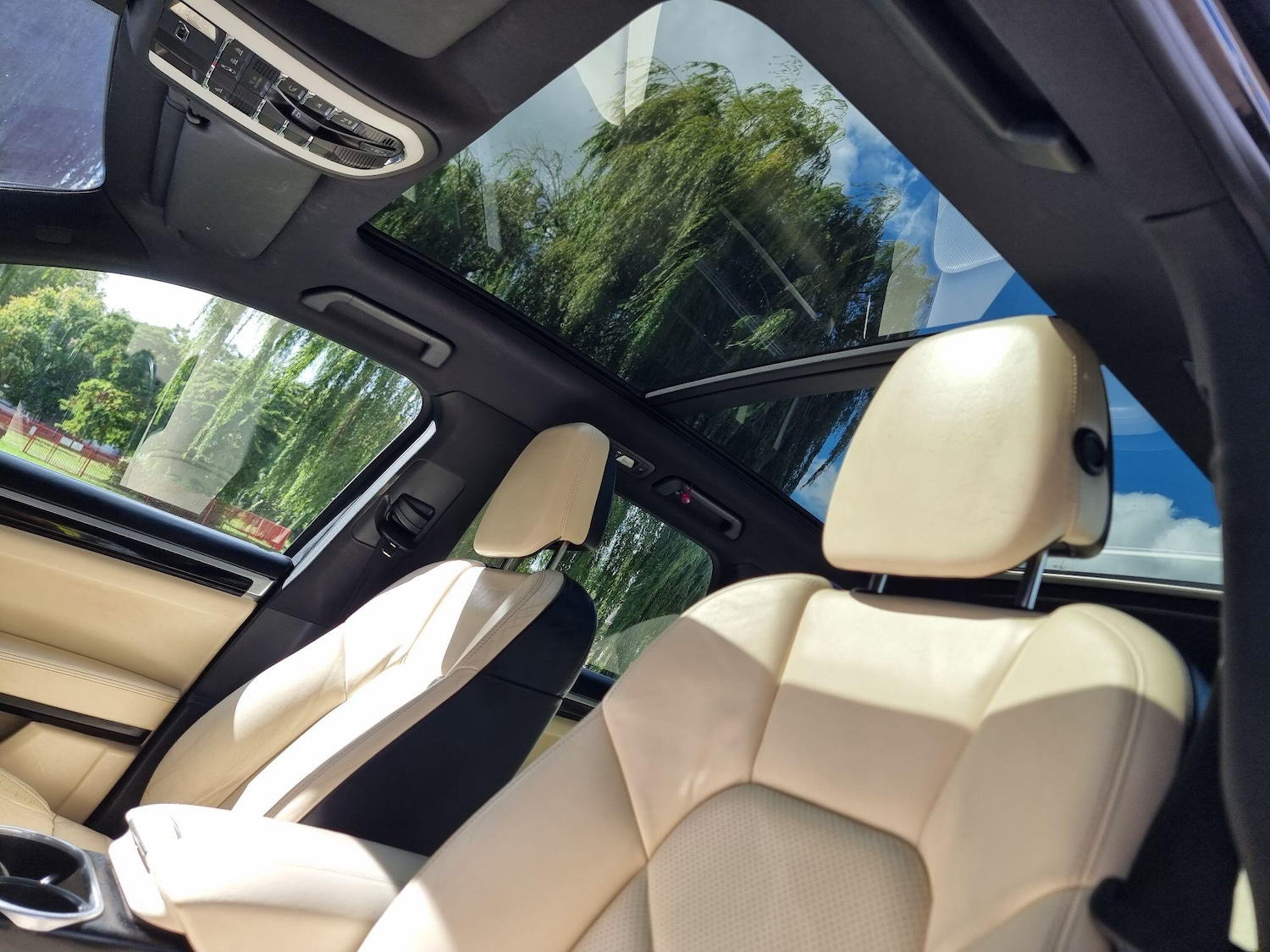 Used Porsche Cayenne 2016 for sale - 76715335: Photo 23