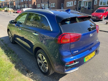 Used Kia Niro 2020 for sale - 78504399: Photo