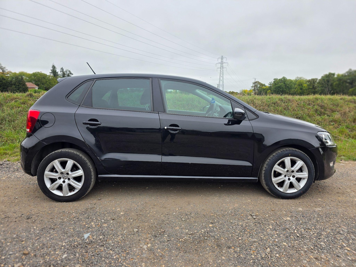Used Volkswagen Polo 2014 for sale - 76424705: Photo 9