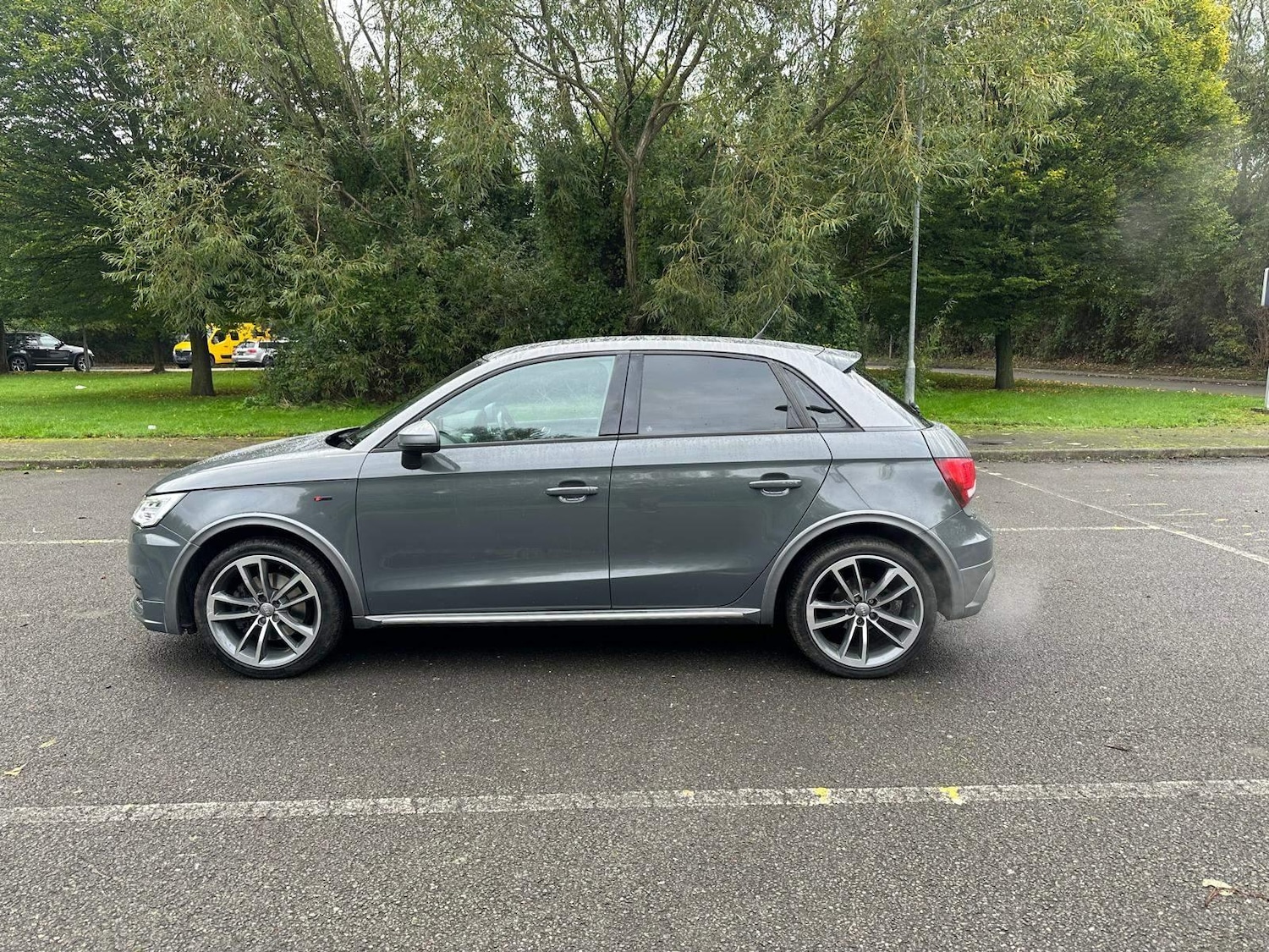 Used Audi A1 2016 for sale - 76423818: Photo 16