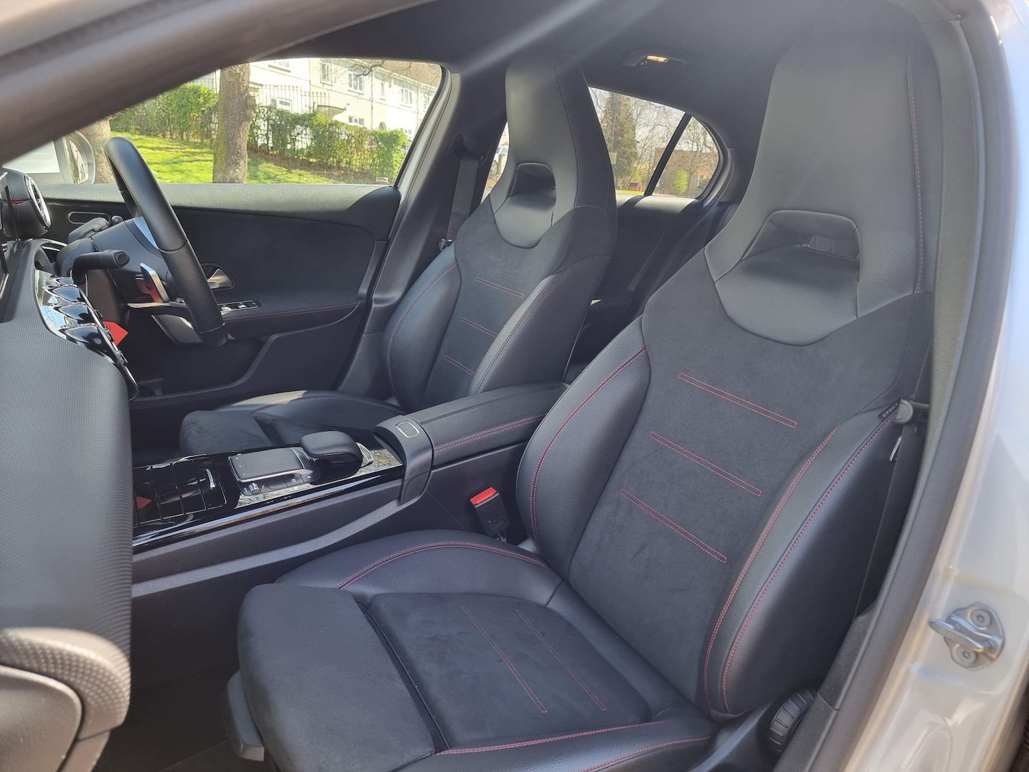 Used Mercedes-Benz A-Class 2020 for sale - 76989560: Photo 25