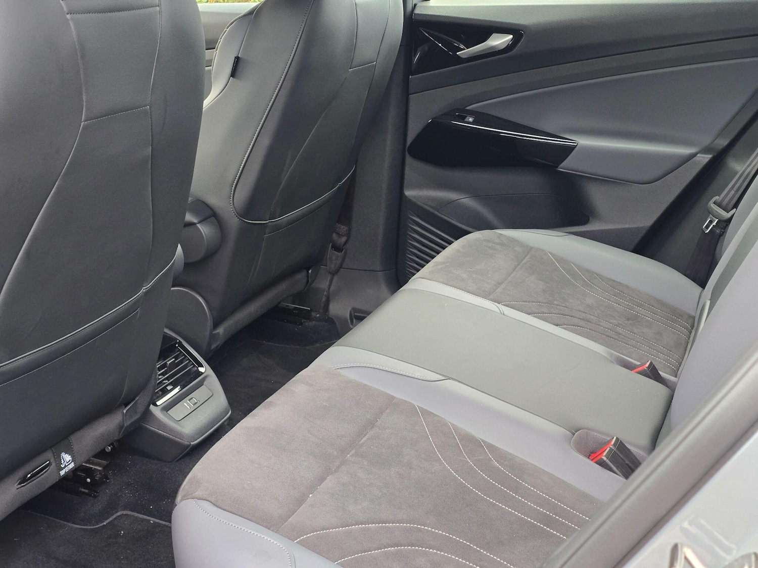 Used Volkswagen ID.4 2024 for sale - 76537983: Photo 13