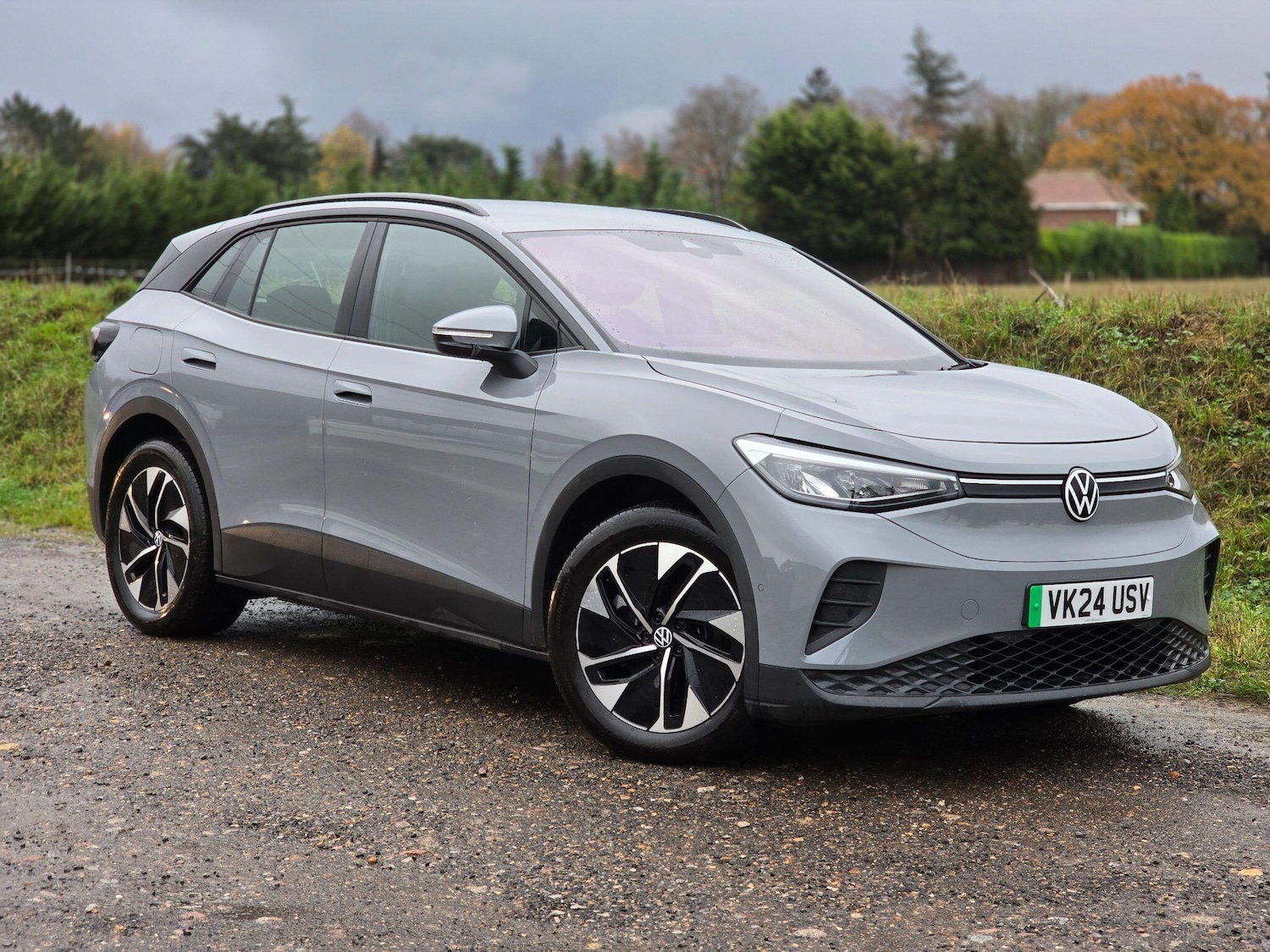 Used Volkswagen ID.4 2024 for sale - 76537983: Photo 2