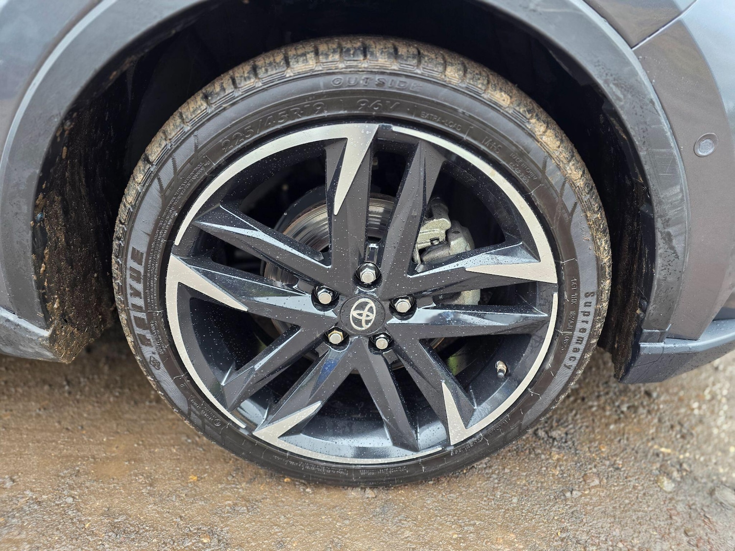 Used Toyota C-HR 2022 for sale - 77612024: Photo 25