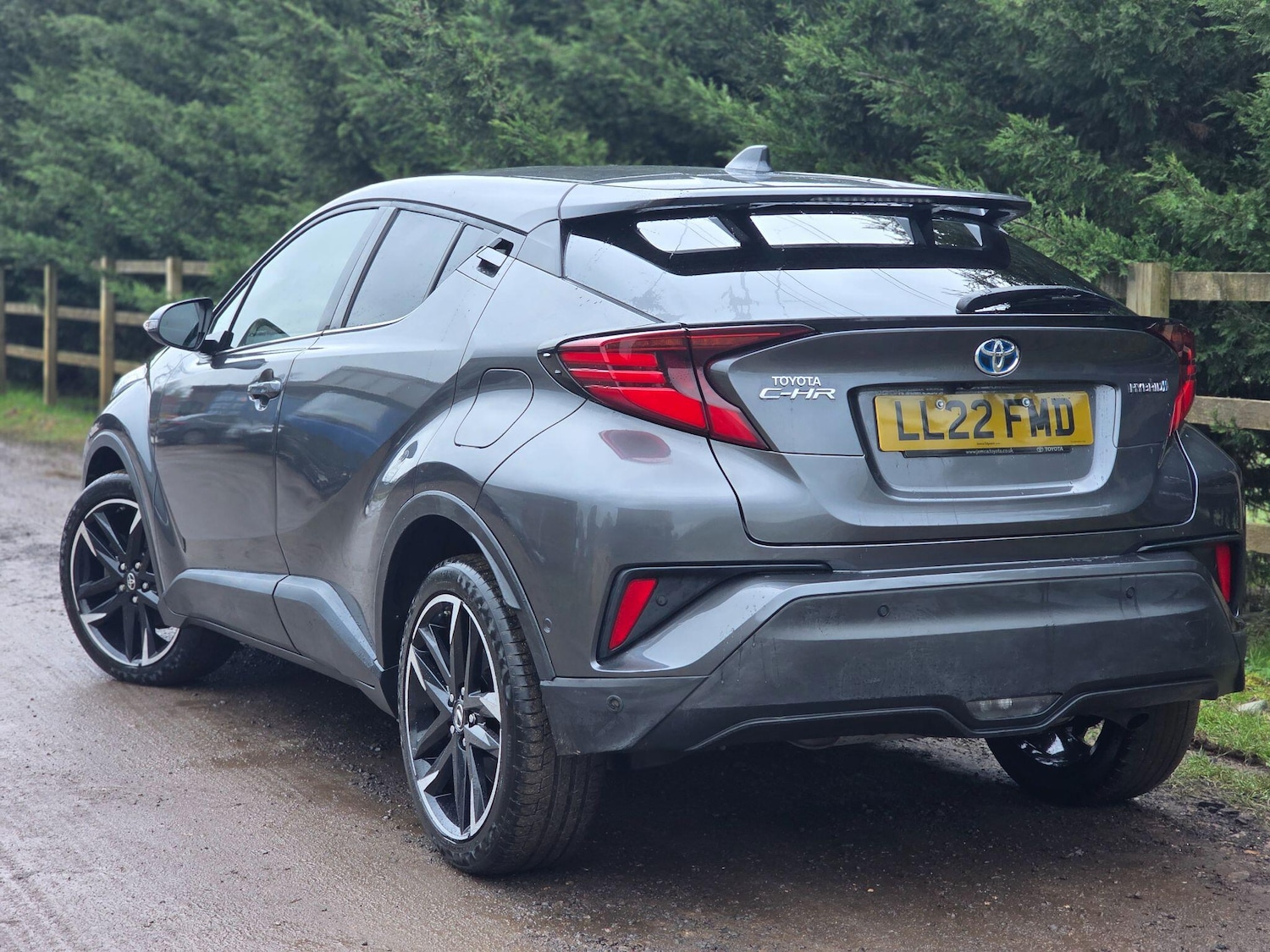 Used Toyota C-HR 2022 for sale - 77612024: Photo 4