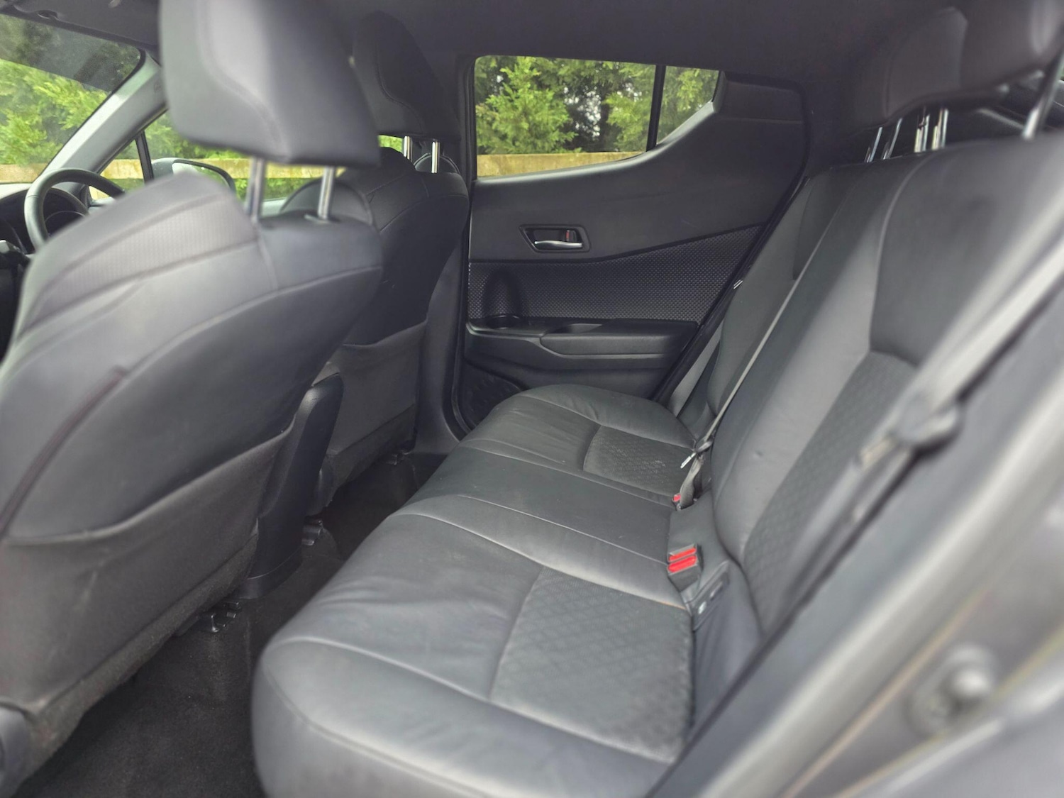 Used Toyota C-HR 2022 for sale - 77612024: Photo 8