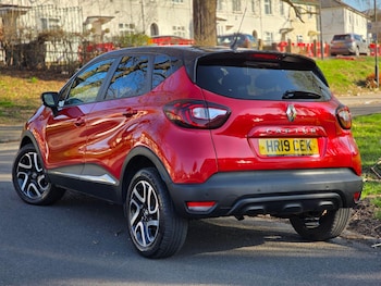 Used Renault Captur 2019 for sale - 76424291: Photo