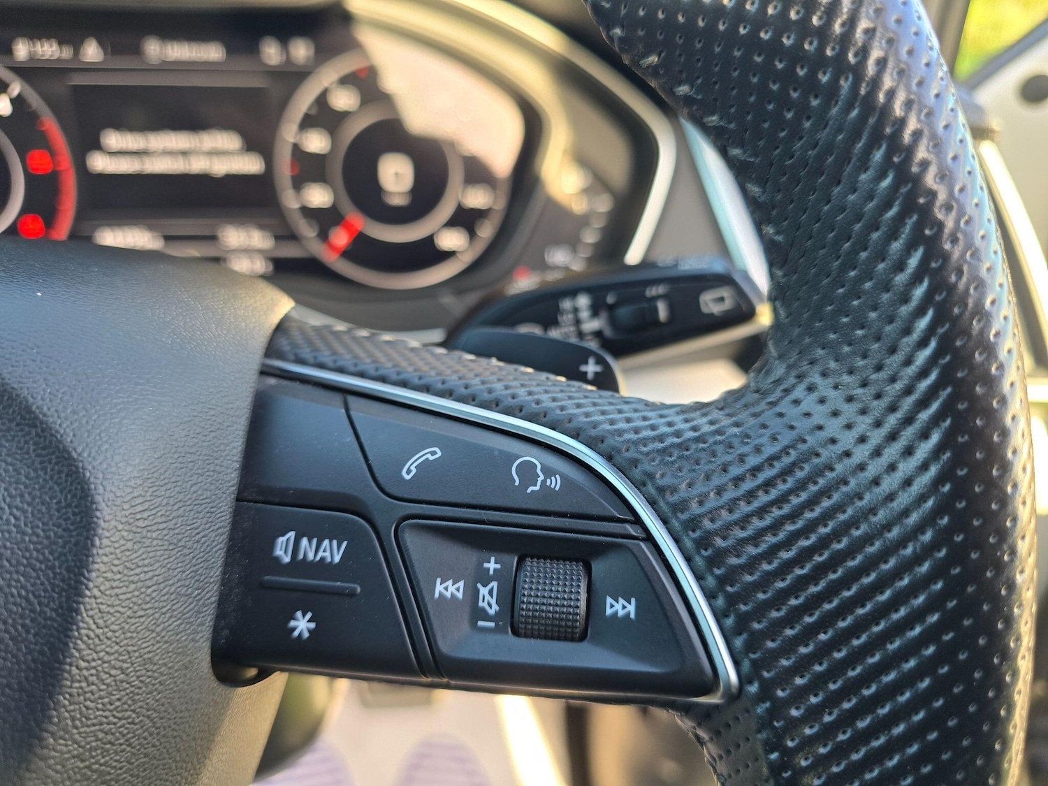 Used Audi Q5 2018 for sale - 76671668: Photo 19