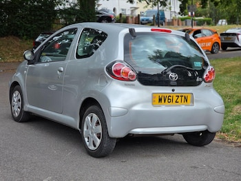 Used Toyota AYGO 2011 for sale - 75174210: Photo