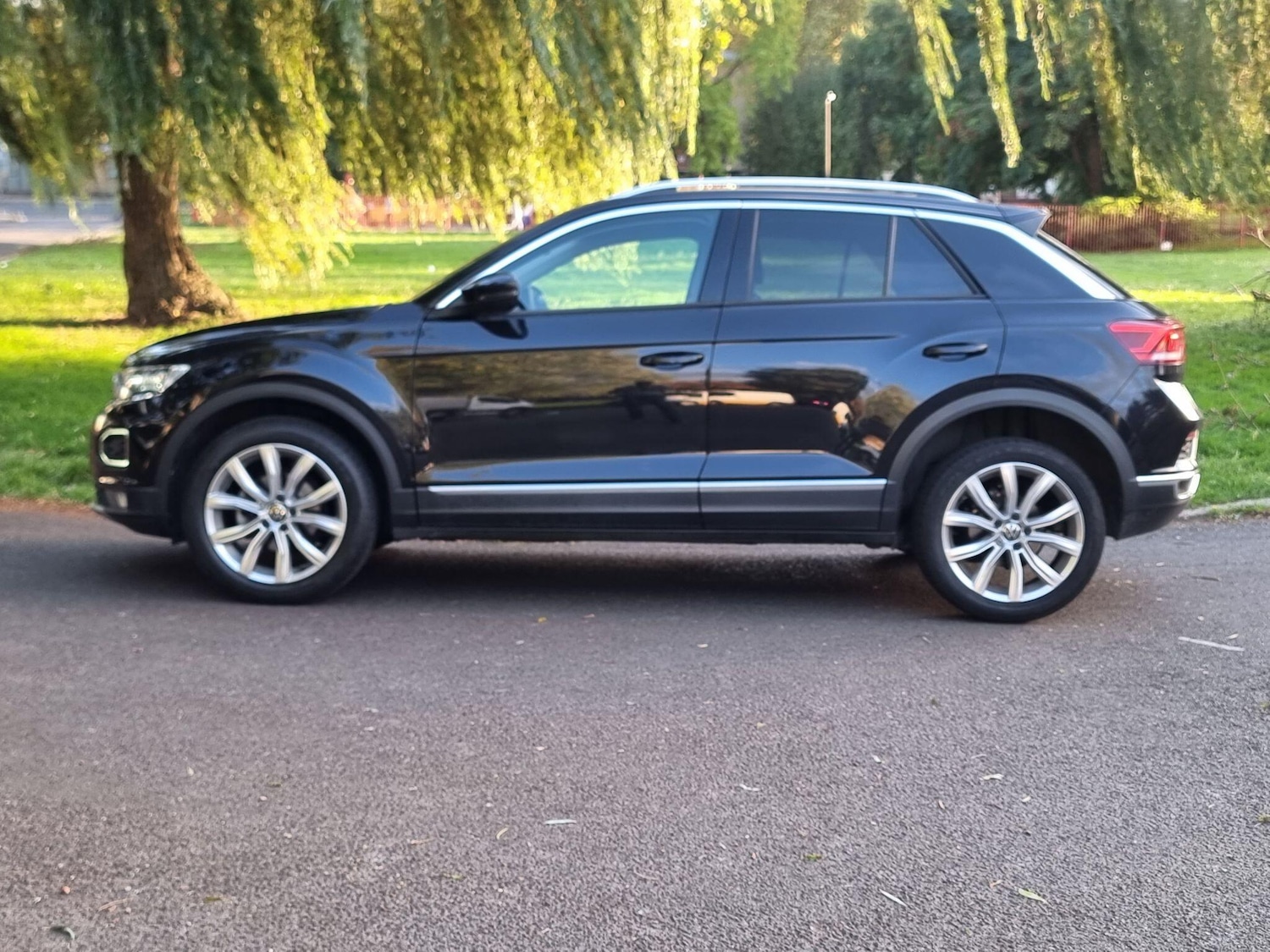 Used Volkswagen T-Roc 2021 for sale - 77097461: Photo 9