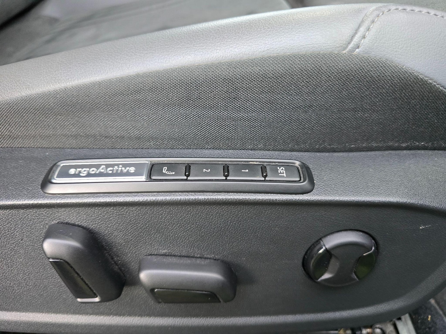 Used Volkswagen ID.4 2024 for sale - 77468643: Photo 20