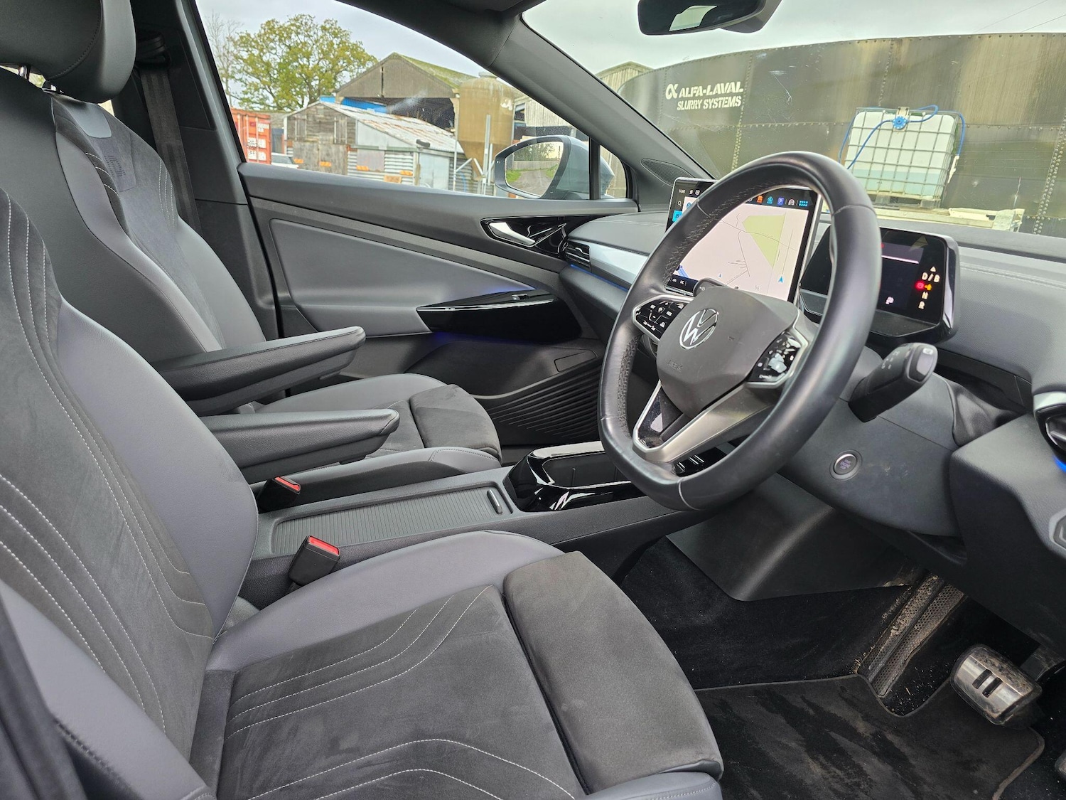 Used Volkswagen ID.4 2024 for sale - 77468643: Photo 6