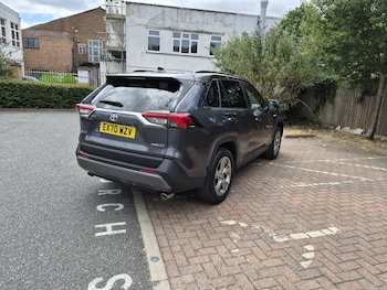 Used Toyota RAV4 2020 for sale - 79169032: Photo