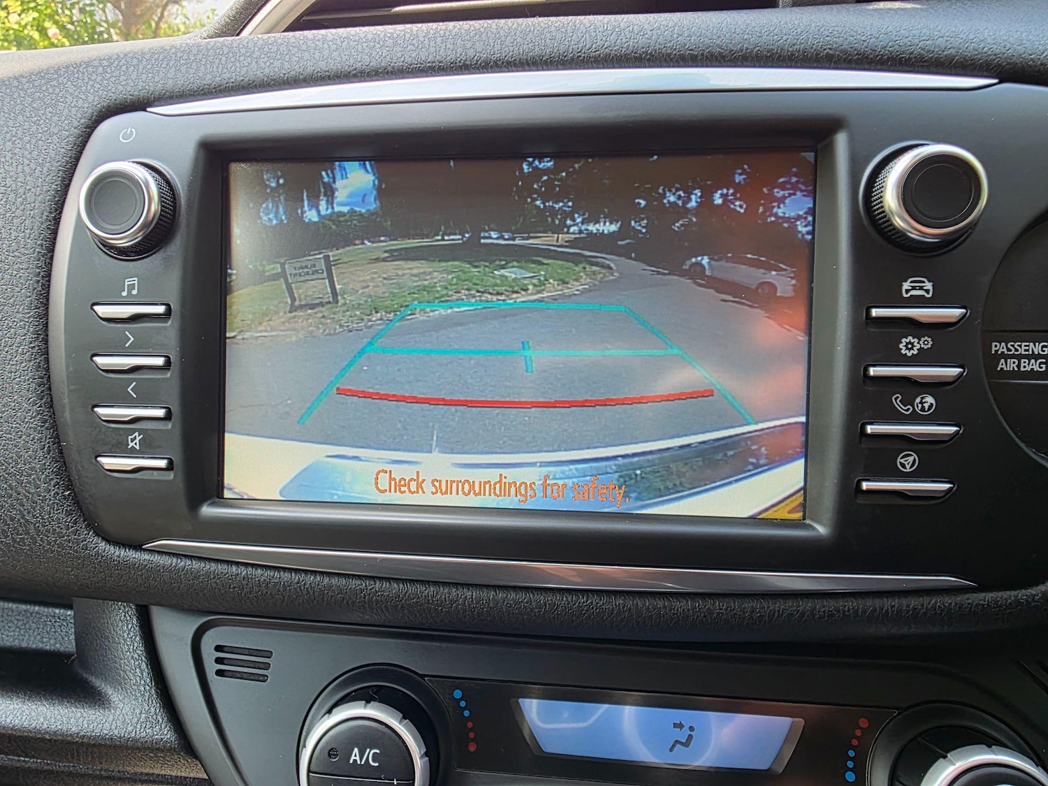 Used Toyota Yaris 2020 for sale - 76422679: Photo 11