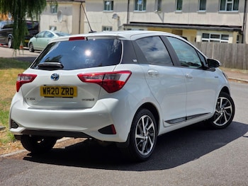 Used Toyota Yaris 2020 for sale - 76422679: Photo
