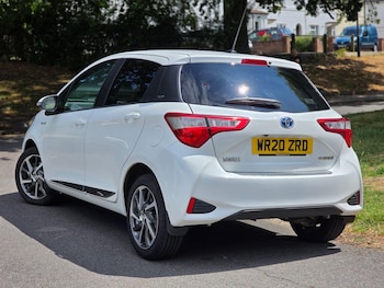 Used Toyota Yaris 2020 for sale - 76422679: Photo