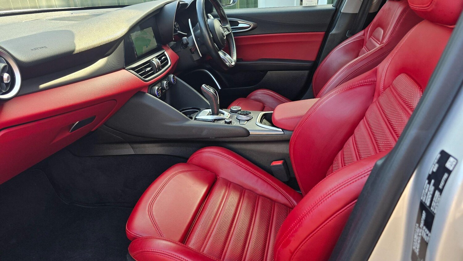 Used Alfa Romeo Giulia 2021 for sale - 77768022: Photo 6