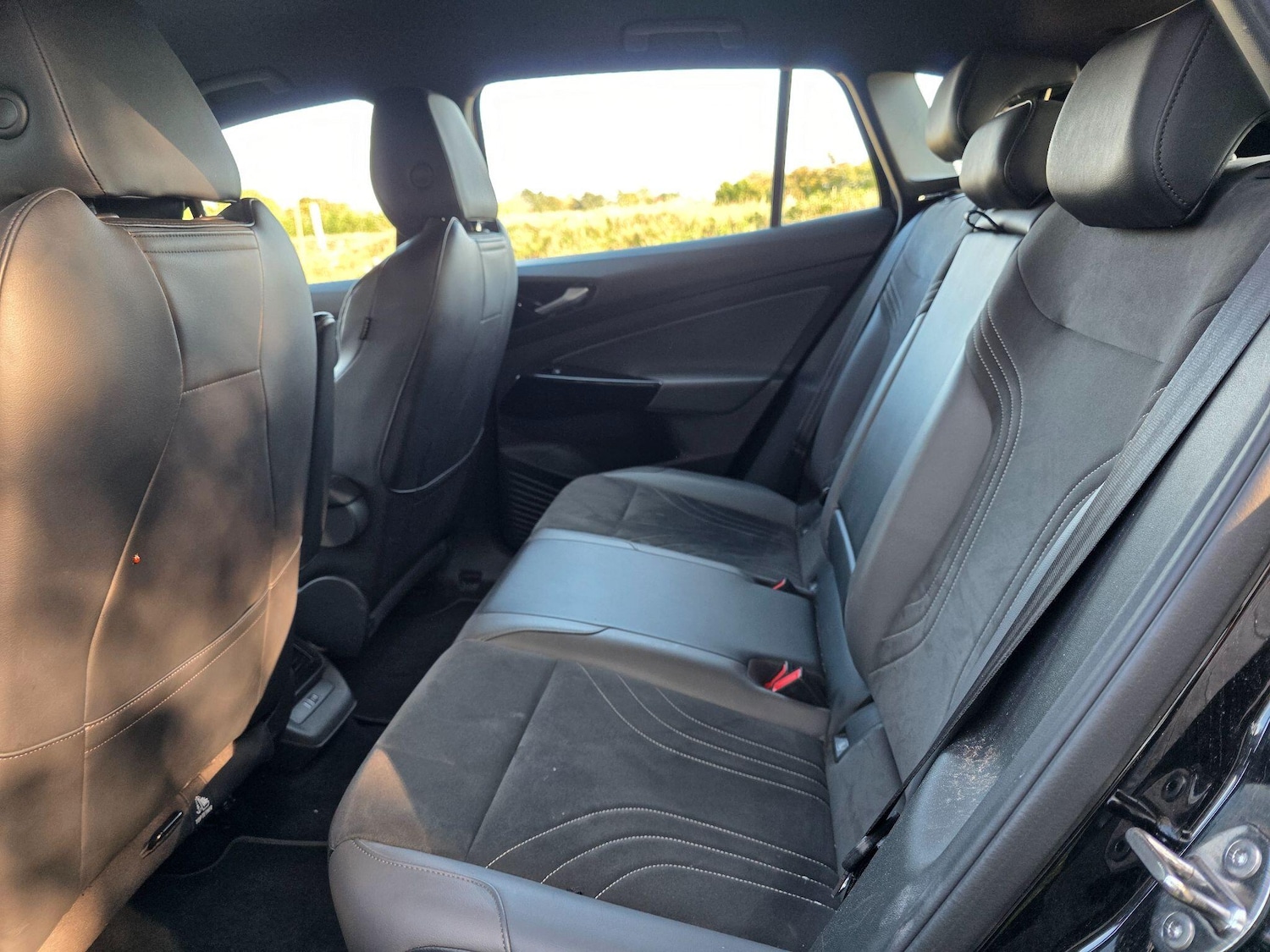 Used Volkswagen ID.4 2022 for sale - 76423826: Photo 9