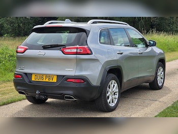 Used Jeep Cherokee 2016 for sale - 79033923: Photo