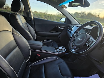 Used Kia Niro 2022 for sale - 76715260: Photo